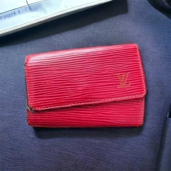 Louis Vuitton Epi Leather 6 Keyholder Red - Picture 1 of 7